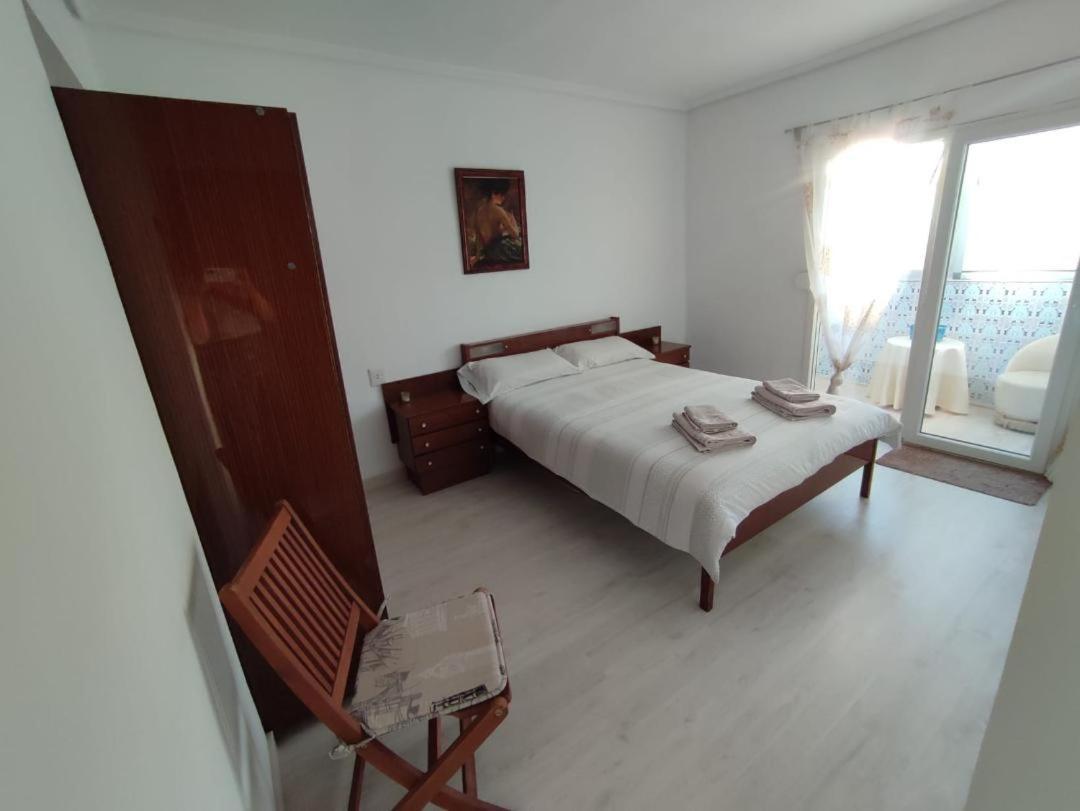 Apartamento Piso Dos Con Ascensor En *